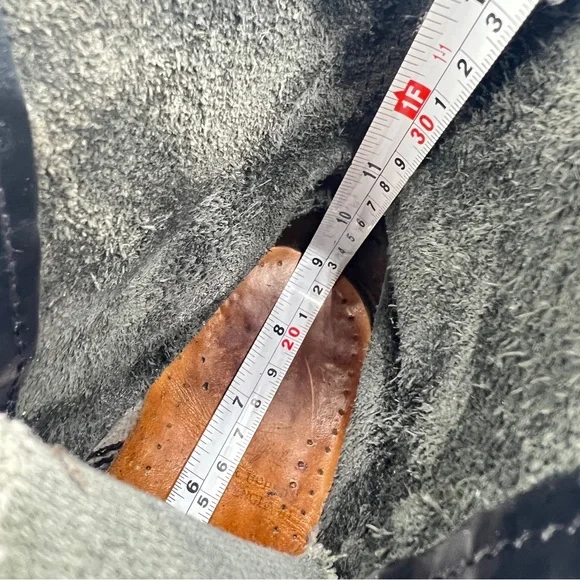 Vintage Made in England Dr. Marten Lace Up Boots - Picture 15 of 15